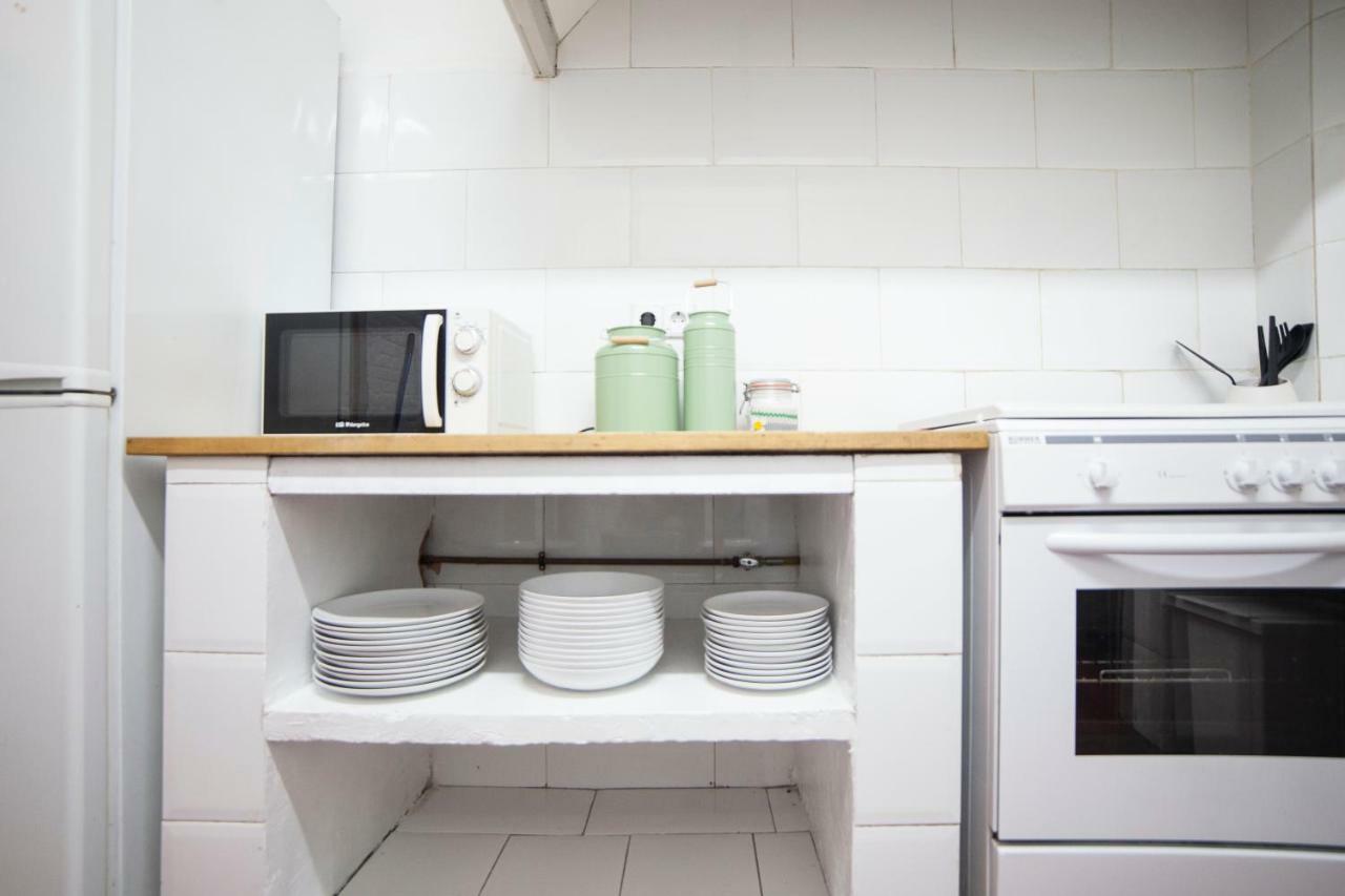 B21-Apartamento Modernista Para Grupos Barcellona Esterno foto